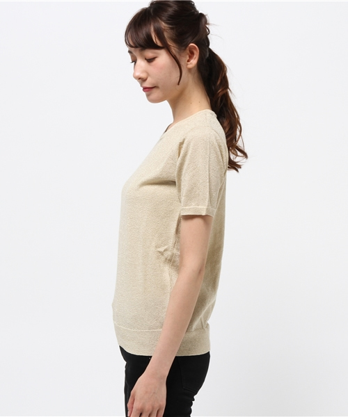 IEDIT（イディット）の「ＤＲＥＣＯ　ｂｙ　ＩＥＤＩＴ　チクチクしにくい！ＵＶカットＯＫ！ぎっしりラメで顔まわり華やかアクセサリートップス　　（Tシャツ/カットソー・レディース・シルバー/ゴールド・X-LARGE/MEDIUM/LARGE/SMALL/XX-LARGE）」の4枚目の写真