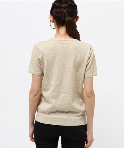 IEDIT（イディット）の「ＤＲＥＣＯ　ｂｙ　ＩＥＤＩＴ　チクチクしにくい！ＵＶカットＯＫ！ぎっしりラメで顔まわり華やかアクセサリートップス　　（Tシャツ/カットソー・レディース・シルバー/ゴールド・X-LARGE/MEDIUM/LARGE/SMALL/XX-LARGE）」の5枚目の写真