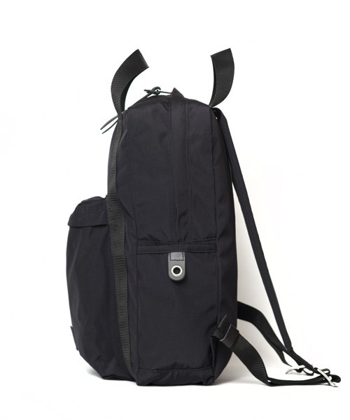 ANONYM CRAFTSMAN DESIGN（アノニムクラフツマンデザイン）の「【ANONYM CRAFTSMAN DESIGN / アノニム クラフツマン デザイン】6H DAYPACK LIGHT デイパック（バックパック/リュック・レディース・ブラック/ダークグレー/ネイビー/ベージュ・FREE）」の6枚目の写真