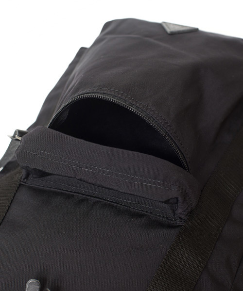 ANONYM CRAFTSMAN DESIGN（アノニムクラフツマンデザイン）の「【ANONYM CRAFTSMAN DESIGN / アノニム クラフツマン デザイン】6H DAYPACK LIGHT デイパック（バックパック/リュック・レディース・ブラック/ダークグレー/ネイビー/ベージュ・FREE）」の9枚目の写真