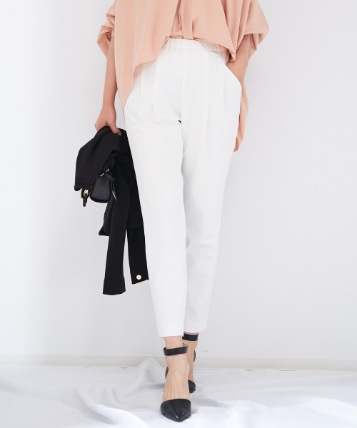 qualite（カリテ）の「【新色入荷】2WAYストレッチタックパンツ（その他パンツ・レディース・ブラック/ネイビー/オフホワイト/ピンクベージュ/ピンク/ブラウン・34/36/38/40/32）」の19枚目の写真