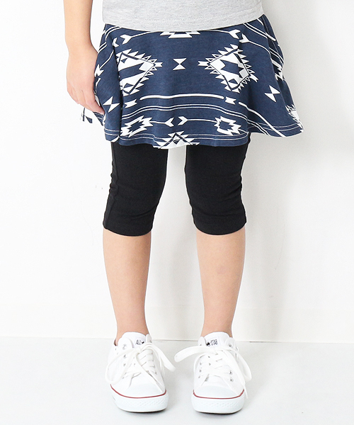 devirock（デビロック）の「ポケット付6分丈レギンス付柄フレアスカート スカッツ スカート付レギンス（レギンス/スパッツ・キッズ・その他7/その他2/その他9/その他3/その他6/その他8/その他1/その他4/その他5/その他10/その他11/その他12・140cm/100cm/150cm/160cm/110cm/130cm/90cm/120cm）」の2枚目の写真