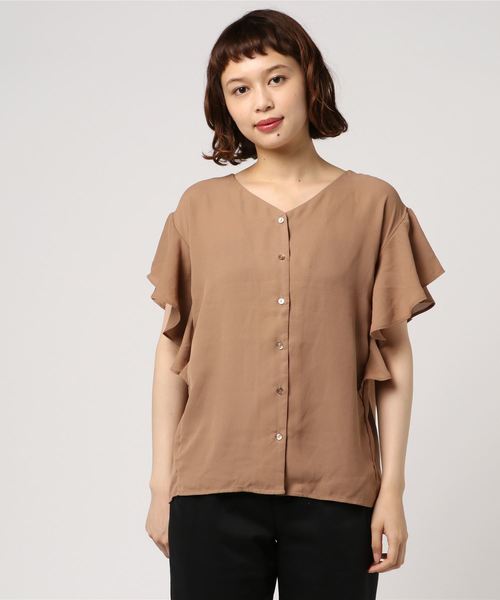 AMERICAN HOLIC（アメリカンホリック）の「・袖フリルVネックブラウス（シャツ/ブラウス・レディース・キャメル/ターコイズブルー/オフホワイト/ブラック・FREE）」の4枚目の写真