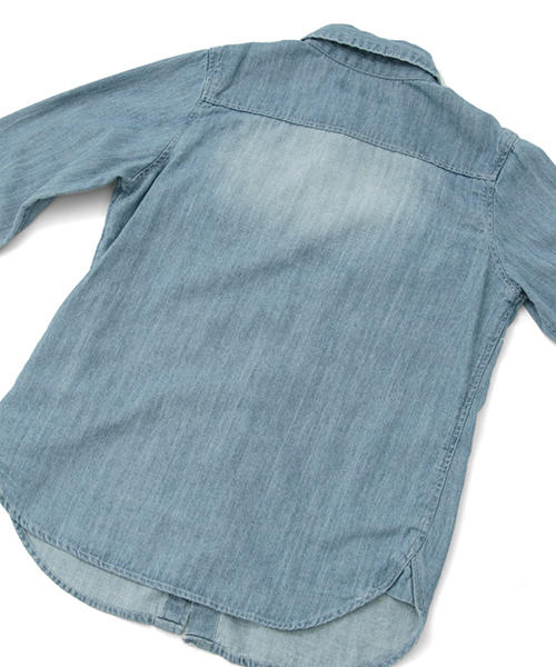 URBAN RESEARCH（アーバンリサーチ）の「UR デニムシャツ（シャツ/ブラウス・レディース・インディゴブルー・ONE）」の18枚目の写真
