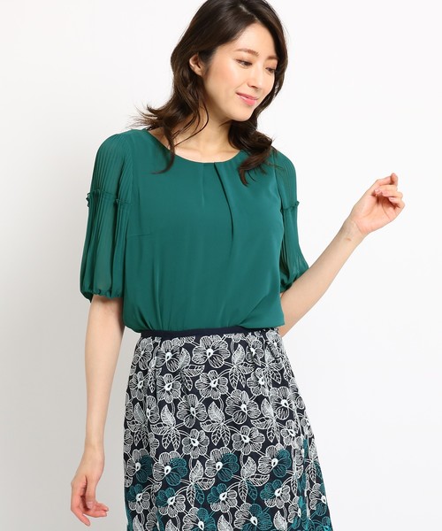 Sunauna(スーナウーナ)の「【洗える】レイヤードプリーツプルオーバー(Tシャツ/カットソー・レディース・ライトグレー/ネイビー/オフホワイト/ピンク/グリーン・40/38/34)」の4枚目の写真