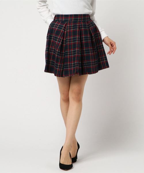 PUNYUS（プニュズ）の「タータンチェックミニスカート（スカート・レディース・ベージュ/ネイビー/レッド・1/2/4/3）」の6枚目の写真