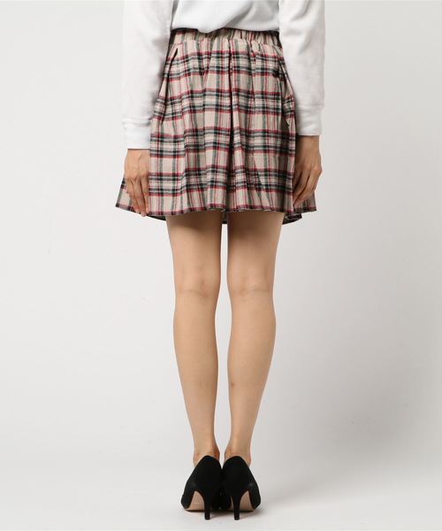 PUNYUS（プニュズ）の「タータンチェックミニスカート（スカート・レディース・ベージュ/ネイビー/レッド・1/2/4/3）」の5枚目の写真
