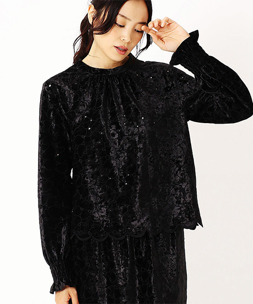 COMME CA ISM（コムサイズム）の「ベロア 刺繍レース カットソーブラウス（シャツ/ブラウス・レディース・ブラック/ブルー/ワイン・SMALL/MEDIUM/LARGE/X-LARGE）」の12枚目の写真