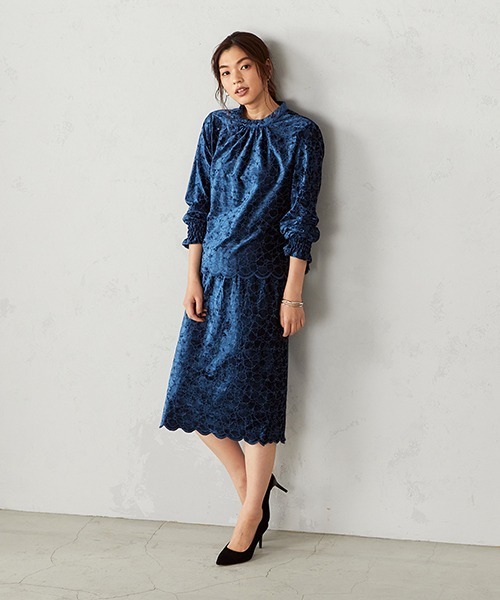 COMME CA ISM（コムサイズム）の「ベロア 刺繍レース カットソーブラウス（シャツ/ブラウス・レディース・ブラック/ブルー/ワイン・SMALL/MEDIUM/LARGE/X-LARGE）」の18枚目の写真