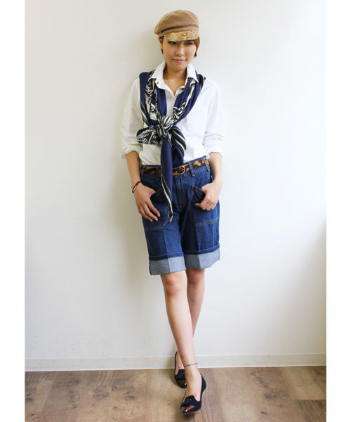 LOUNGEDRESS(ラウンジドレス)の「ヒールピン付きシャツ(シャツ/ブラウス・レディース・オフホワイト/パープル/サックスブルー・フリ-)」の15枚目の写真