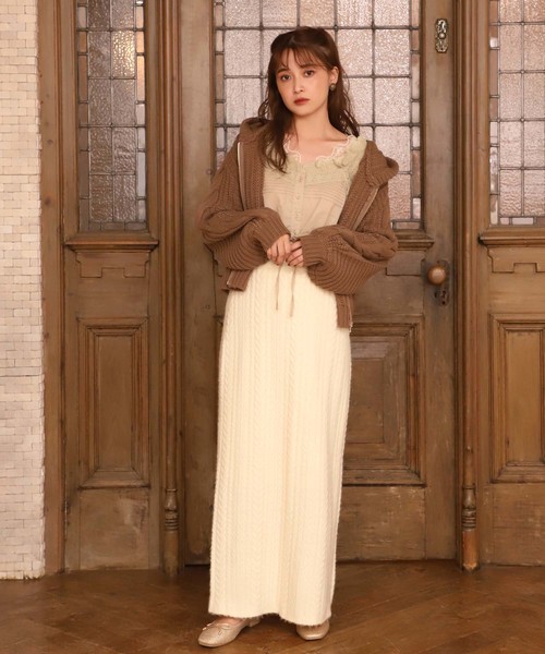 one after another NICE CLAUP（ワンアフターアナザーナイスクラップ）の「ケーブルニットタイトスカート（スカート・レディース・アイボリー/ブラック/グレー/オレンジ系その他・FREE）」の14枚目の写真