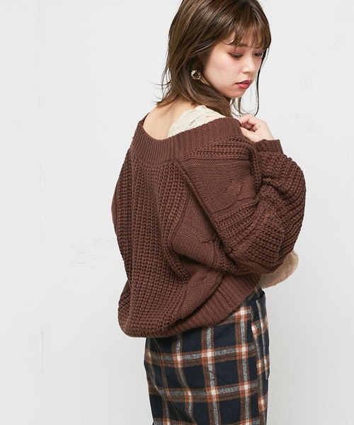 natural couture（ナチュラルクチュール）の「ざっくりケーブルショートカーデ（カーディガン/ボレロ・レディース・ベージュ/ブラウン/アイボリー/レッド系その他・FREE）」の19枚目の写真