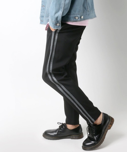 Lazar（ラザル）の「サイドラインアンクルテーパードパンツ/イージーパンツ（その他パンツ・メンズ・ブラック/グレー系その他/ベージュ系その他・M/L）」の2枚目の写真