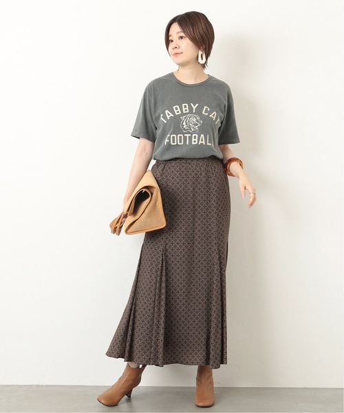 journal standard L'essage（ジャーナルスタンダードレサージュ）の「オーナメントプリントスカート◆（スカート・レディース・ベージュ/カーキ・FREE）」の3枚目の写真