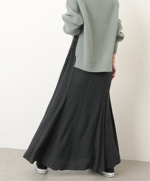 journal standard L'essage（ジャーナルスタンダードレサージュ）の「オーナメントプリントスカート◆（スカート・レディース・ベージュ/カーキ・FREE）」の15枚目の写真