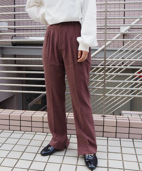 tiptop（ティップトップ）の「【web限定アイテム】センタープレススリットパンツ（スラックス・レディース・ブラウン/ダークブラウン/スモークピンク/ブラック/ライトグリーン/ブルー/イエロー系その他・FREE）」の15枚目の写真