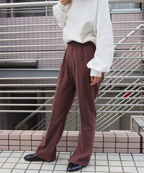 tiptop（ティップトップ）の「【web限定アイテム】センタープレススリットパンツ（スラックス・レディース・ブラウン/ダークブラウン/スモークピンク/ブラック/ライトグリーン/ブルー/イエロー系その他・FREE）」の16枚目の写真