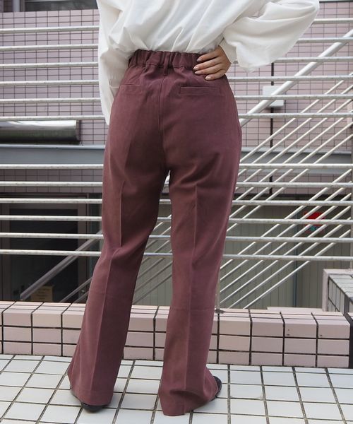 tiptop（ティップトップ）の「【web限定アイテム】センタープレススリットパンツ（スラックス・レディース・ブラウン/ダークブラウン/スモークピンク/ブラック/ライトグリーン/ブルー/イエロー系その他・FREE）」の17枚目の写真