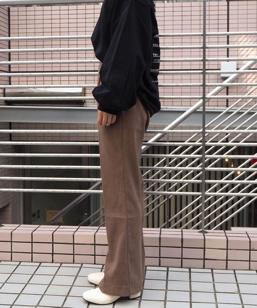 tiptop（ティップトップ）の「【web限定アイテム】センタープレススリットパンツ（スラックス・レディース・ブラウン/ダークブラウン/スモークピンク/ブラック/ライトグリーン/ブルー/イエロー系その他・FREE）」の19枚目の写真