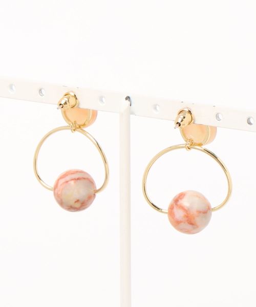 Bou Jeloud(ブージュルード)の「【WEB限定】マーブルボールリングピアス(ピアス(両耳用)・レディース・ブラウン/ピンク・FREE)」の3枚目の写真