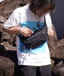 【KANGOL/カンゴール】メッシュポケット BIGロゴ ボディバッグ