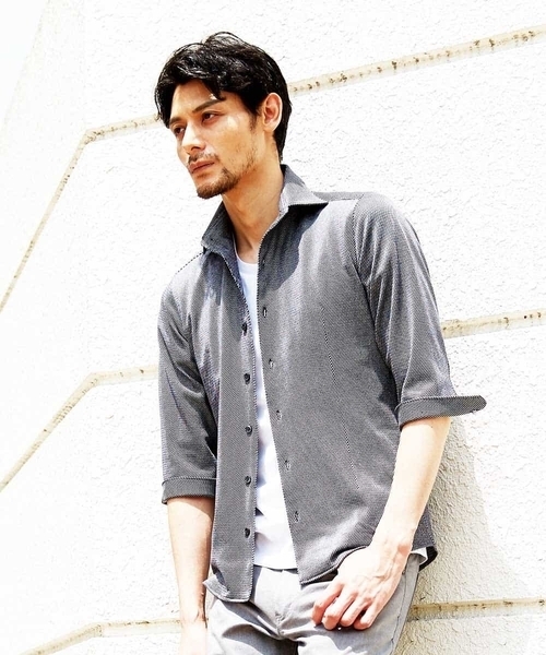 MICHEL KLEIN HOMME (ミッシェルクランオム)の「七分シャツ(エトワールラッセル)(シャツ/ブラウス・メンズ・ネイビー/ライトパープル/ホワイト・46/48/51/52/44)」の3枚目の写真