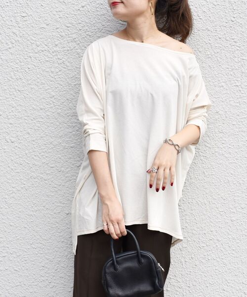 SHIPS（シップス）の「【WEB限定】3WAY強撚ビッグドルマン◇（Tシャツ/カットソー・レディース・ブラック/ブラウン/レッド/マスタード/ナチュラル・ONE SIZE）」の3枚目の写真