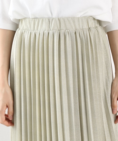 LOWRYS FARM(ローリーズファーム)の「ラメプリーツスカート 917414(スカート・レディース・アイボリー/ピンク/ブラック/ホワイト・FREE)」の5枚目の写真