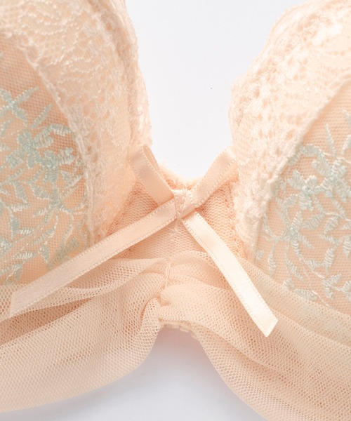 YU'NOW（ユナウ）の「【選べるデザイン！ナチュラルにバストメイク◎】to meeブラ＆ショーツ（ブラ&ショーツ・レディース・グレー/パープル/アイボリー/ブラック/グリーン/オレンジ/ブルー/オフホワイト/サックスブルー/ホワイト×ブラック/マスタード/ブラウン/ブラックミックス/カーキ系/ベージュ系/アイボリー系・A65M/A75M/B65M/B75M/C65M/C70M/C75L/D75L/E70M/E75L/F70M/AA65M/G75L/G70M/A70M/B70M/B75L/C75M/C80L/D80L/E80L/F75L/G80L/AA70M/D70M/F80L）」の18枚目の写真