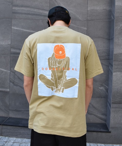 DOUBLE STEAL(ダブルスティール)の「Crouch Girl Tシャツ(Tシャツ/カットソー・メンズ・ホワイト/グレー/ブラック/カーキ・LARGE/X-LARGE/MEDIUM/XX-LARGE)」の13枚目の写真