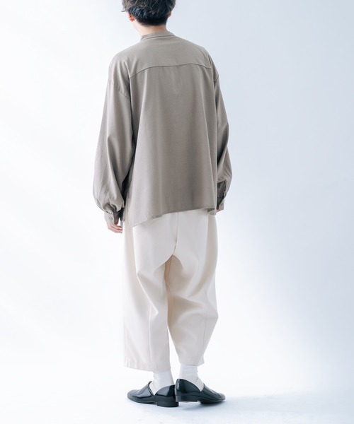 epnok(エプノック)の「サイドスリットリネンバンドカラーシャツ(シャツ/ブラウス・メンズ・チャコールグレー/グレイッシュベージュ/レンガ/グレイッシュブルー・SMALL/MEDIUM/LARGE)」の16枚目の写真
