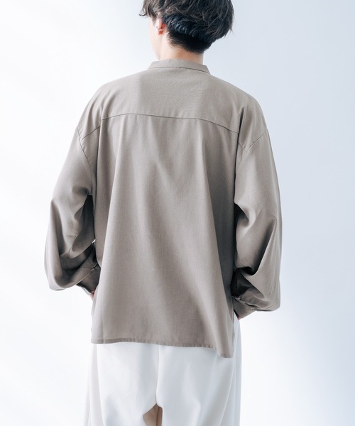 epnok(エプノック)の「サイドスリットリネンバンドカラーシャツ(シャツ/ブラウス・メンズ・チャコールグレー/グレイッシュベージュ/レンガ/グレイッシュブルー・SMALL/MEDIUM/LARGE)」の9枚目の写真