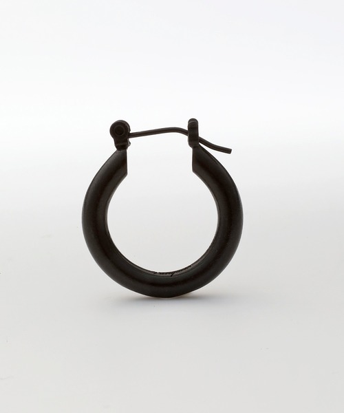 VANQUISH（ヴァンキッシュ）の「DRESS HOOP RING EARRIMG SILVER925 ～JAPAN MADE～　＊（ピアス（片耳用）・レディース・ブラック/シルバー/ゴールド・FREE）」の4枚目の写真