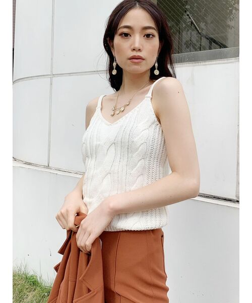 GYDA（ジェイダ）の「ケーブルブリーチKTキャミ（キャミソール・レディース・オフホワイト/ネイビー/ボルドー・FREE）」の4枚目の写真