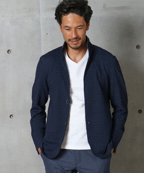 MEN'S BIGI（メンズビギ）の「フクレジャガード スタンドジャケット（ブルゾン・メンズ・ネイビー/ブラック・04/01/02/03）」の3枚目の写真