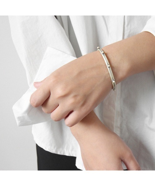 ８(eight)（エイト）の「silver925 バングル（バングル/リストバンド・メンズ・A/B/C/D/E/F/G/H/I/J/K/L/M・FREE）」の14枚目の写真