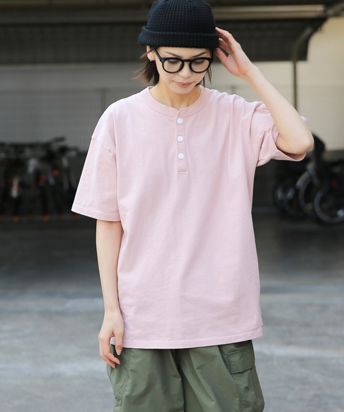 Goodwear(グッドウェア)の「GOOD WEAR グッドウェア 2W7-2522 USAコットン ヘンリーネック Tシャツ(Tシャツ/カットソー・メンズ・ブラック/チャコールグレー/カーキオリーブ/ネイビー/ホワイト/杢グレー/グレイッシュベージュ/ライトパープル/イエロー系その他/オレンジ系その他/ライトピンク/ブルー系その他/ダークグリーン/グレー系その他・S/M/L/XL)」の13枚目の写真