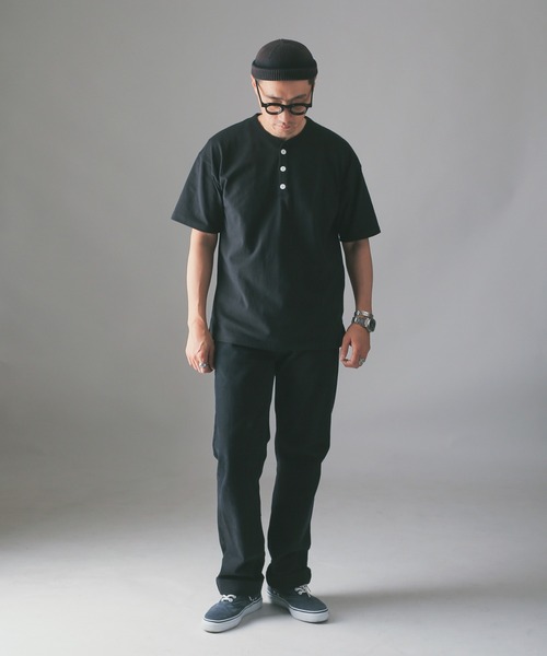 Goodwear(グッドウェア)の「GOOD WEAR グッドウェア 2W7-2522 USAコットン ヘンリーネック Tシャツ(Tシャツ/カットソー・メンズ・ブラック/チャコールグレー/カーキオリーブ/ネイビー/ホワイト/杢グレー/グレイッシュベージュ/ライトパープル/イエロー系その他/オレンジ系その他/ライトピンク/ブルー系その他/ダークグリーン/グレー系その他・S/M/L/XL)」の16枚目の写真