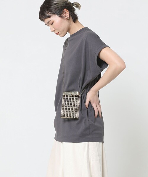 Sig FREAK'S STORE（シグフリークスストア）の「クルーネックノースリーブ（Tシャツ/カットソー・レディース・グリーン/ブラック/グレー/ベージュ/ホワイト/ライトグレー・ﾌﾘ-）」の4枚目の写真