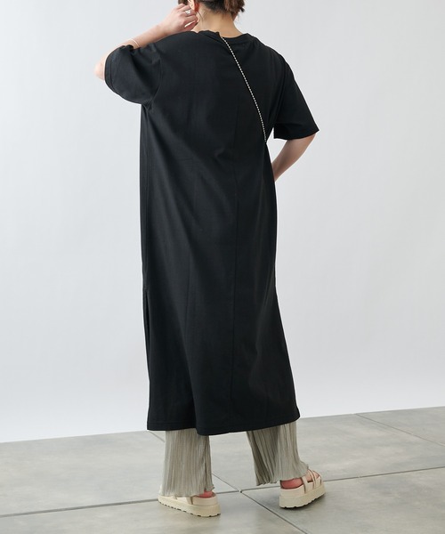 COLONY 2139（コロニートゥーワンスリーナイン）の「【ULTRA HYBRID】USAコットンTシャツワンピース（ワンピース・レディース・ブラック/オフホワイト/ミント・LARGE/MEDIUM/SMALL）」の8枚目の写真