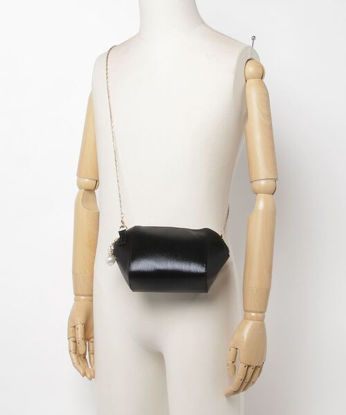 NANO universe（ナノユニバース）の「FO/シャイニークラッチバッグ（クラッチバッグ・レディース・ブラック/シルバー・FREE）」の3枚目の写真