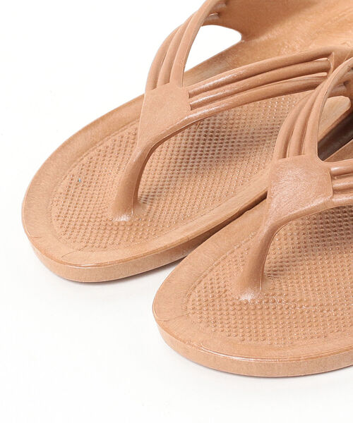 B:MING by BEAMS(ビーミングバイビームス)の「Pearl × B:MING by BEAMS / 別注 GYOSAN マーブル <WOMEN>(サンダル・レディース・ベージュ・24cm(L)/23cm(M))」の4枚目の写真