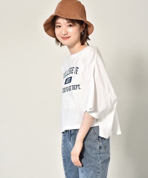 RETRO GIRL(レトロガール)の「カレッジロゴショートTee(Tシャツ/カットソー・レディース・ブルー/レッド/チャコールグレー/オフホワイト・FREE)」の2枚目の写真