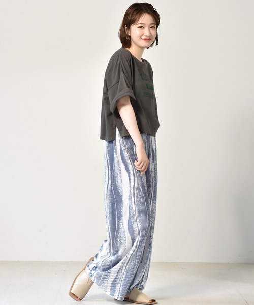 RETRO GIRL(レトロガール)の「カレッジロゴショートTee(Tシャツ/カットソー・レディース・ブルー/レッド/チャコールグレー/オフホワイト・FREE)」の9枚目の写真