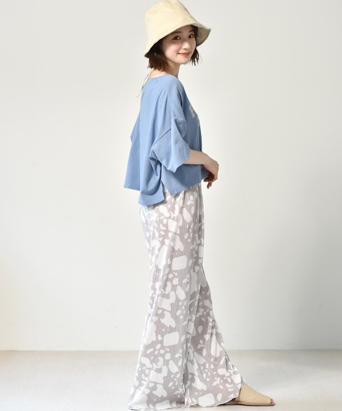 RETRO GIRL(レトロガール)の「カレッジロゴショートTee(Tシャツ/カットソー・レディース・ブルー/レッド/チャコールグレー/オフホワイト・FREE)」の11枚目の写真