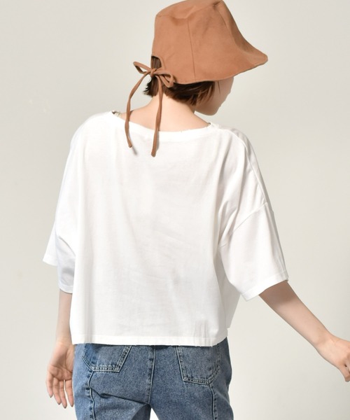 RETRO GIRL(レトロガール)の「カレッジロゴショートTee(Tシャツ/カットソー・レディース・ブルー/レッド/チャコールグレー/オフホワイト・FREE)」の16枚目の写真