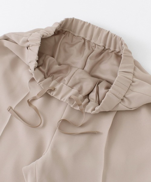 URBAN RESEARCH ROSSO（アーバンリサーチロッソ）の「ダブルクロスセンプレイージーパンツ（その他パンツ・レディース・モカ/ネイビー・36/38）」の5枚目の写真