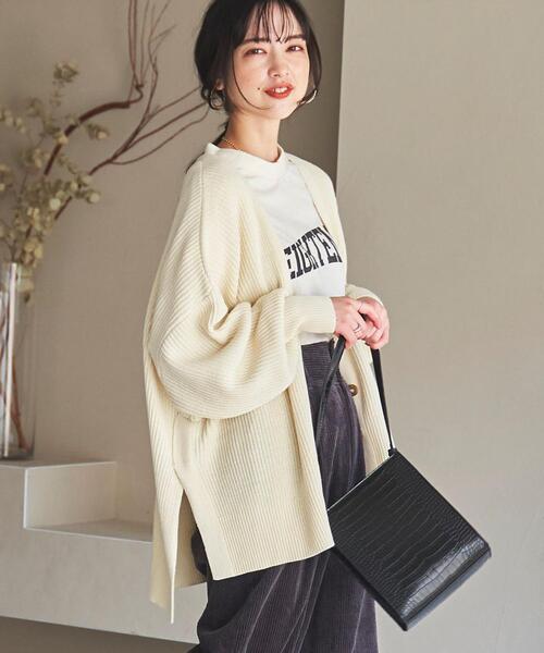 coen（コーエン）の「［洗える］カタアゼリラックスVネックカーディガン（WEB限定カラー）（カーディガン/ボレロ・レディース・モカ/マスタード/ブラック/ライム/オフホワイト・FREE）」の17枚目の写真