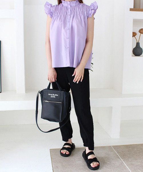 MODE ROBE（モードローブ）の「シャーリングノースリーブブラウス（シャツ/ブラウス・レディース・パープル/ホワイト/ブラック・FREE）」の20枚目の写真