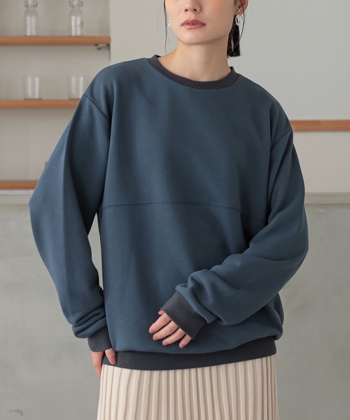 osharewalker(オシャレウォーカー)の「『切替ステッチ微配色スウェット』(スウェット・レディース・ブラック/グレイッシュベージュ/グレイッシュブルー・2/3)」の9枚目の写真